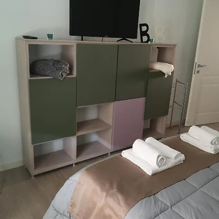Urban Chic Apartment